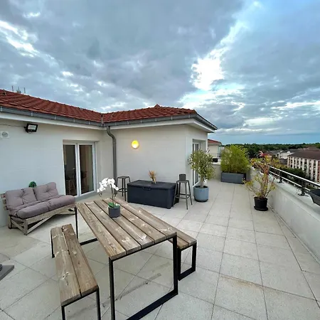 Superbe Design - Rooftop Prive Proche Paris Neuilly-sur-Marne